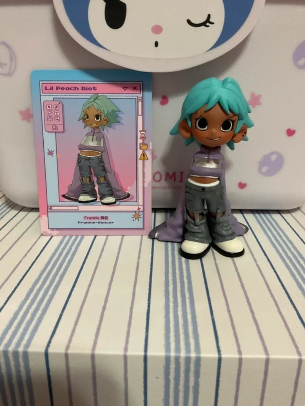 Lil Peach Riot: Loading! Frankie Dancer figure